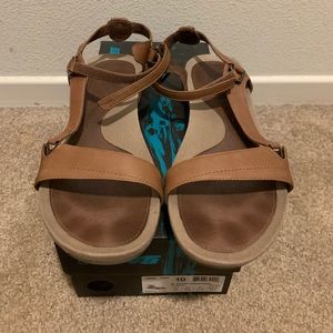 Teva capri universal sandal